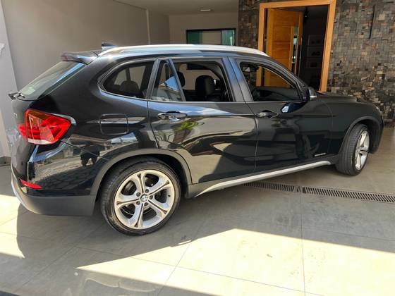 BMW X1 2.0 16V TURBO GASOLINA SDRIVE20I 4P AUTOMÁTICO